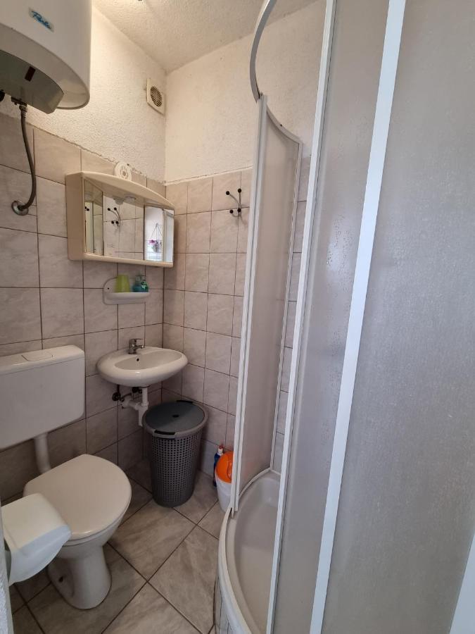 Apartments Vanja Skara Biograd Biograd Na Moru Luaran gambar
