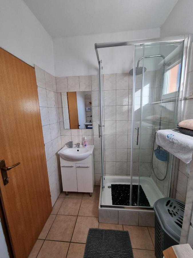 Apartments Vanja Skara Biograd Biograd Na Moru Luaran gambar