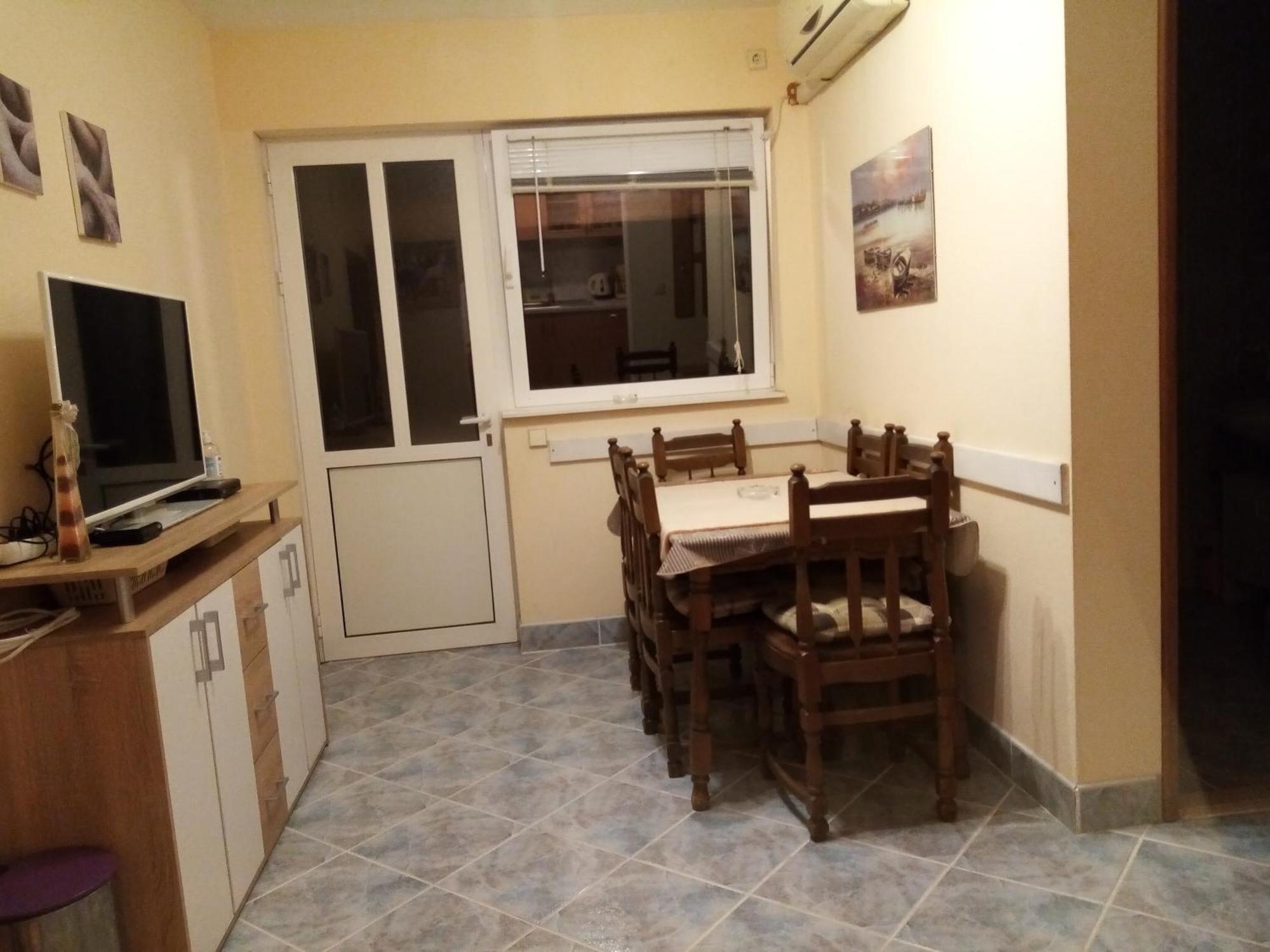 Apartments Vanja Skara Biograd Biograd Na Moru Bilik gambar