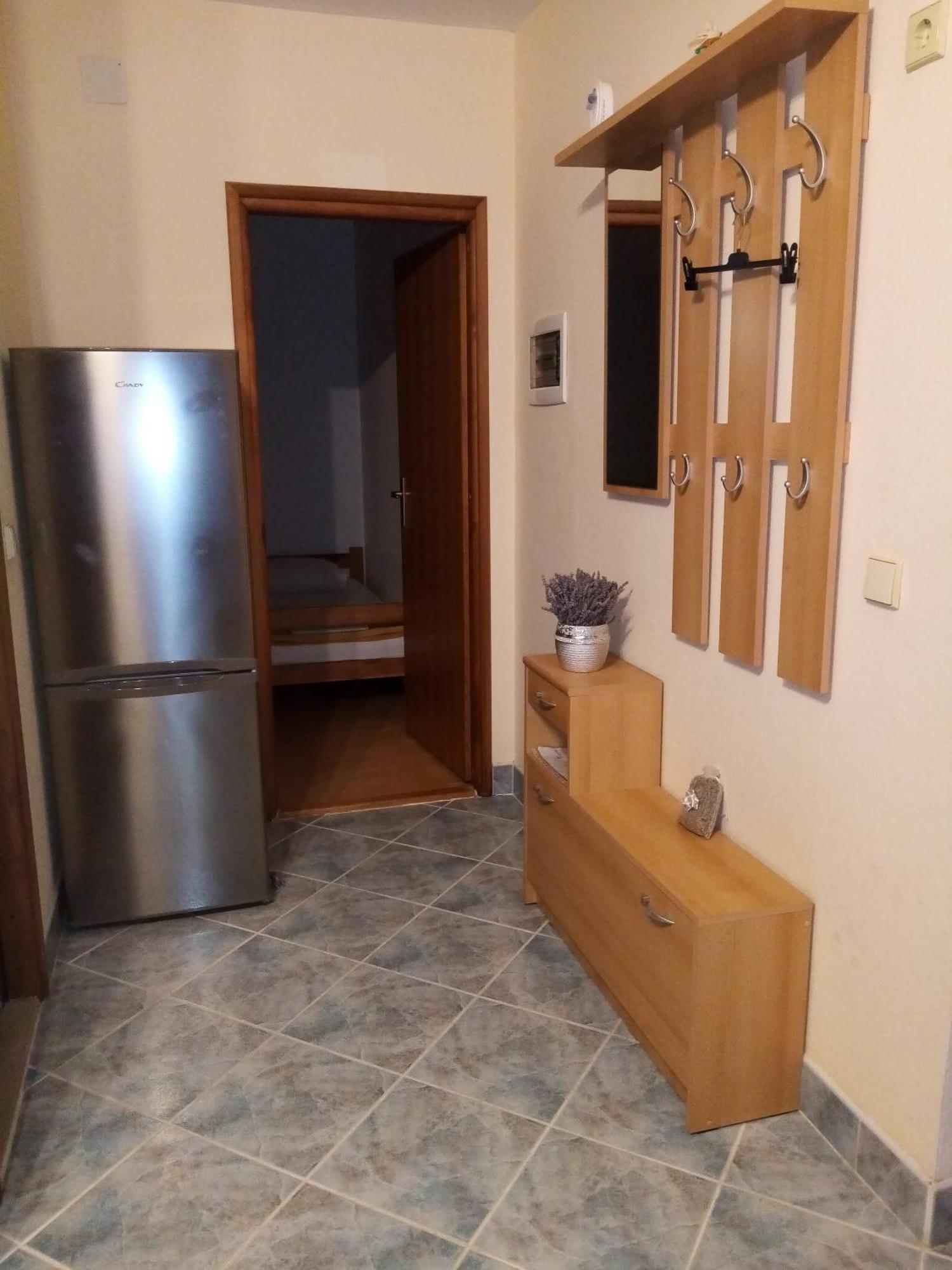 Apartments Vanja Skara Biograd Biograd Na Moru Bilik gambar